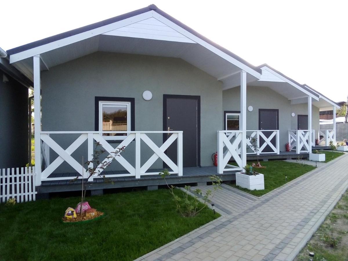 Mozemorze? Osrodek Domkow Letniskowych Villa Chłopy Екстериор снимка